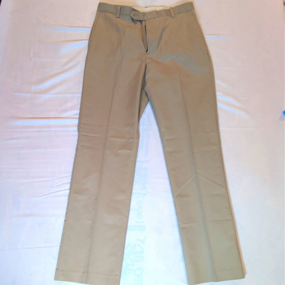 Roundtree & Yorke Beige Twill Chino Pants Men's 32x32 Classic Fit Straight